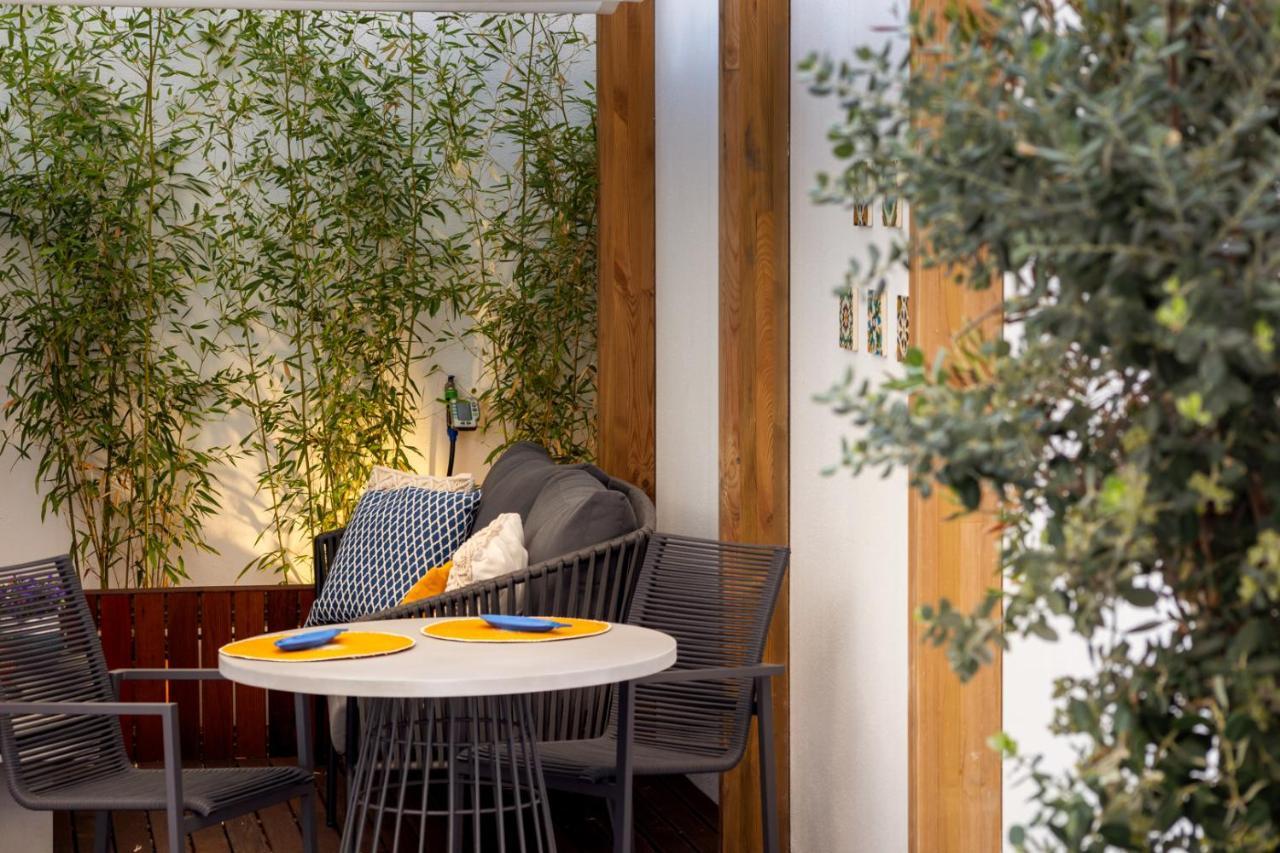 Stupendo- Two Rooms, Patio With Refreshing Pond-Center-Air Conditioning-Free Park Lisabona Exterior foto